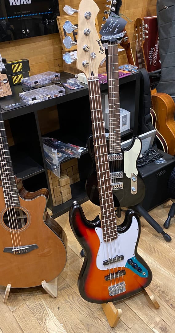 Egmond Jazz Bass sunburst