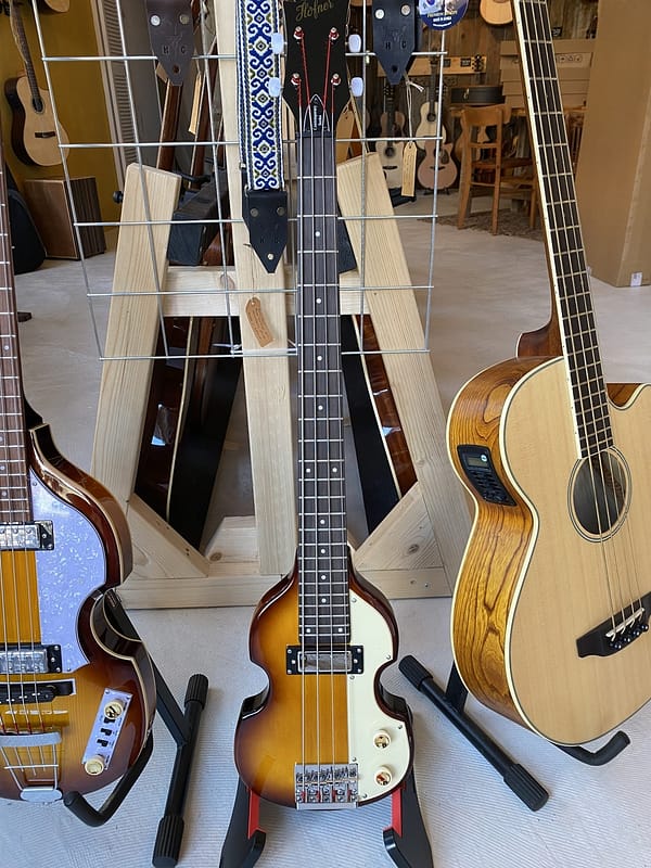Hofner shorty violin bass SunBurst