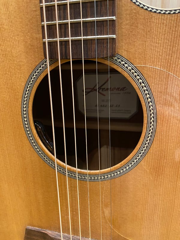 Kremona M20E met LR-baggs pick-up (demo gitaar) - Afbeelding 3