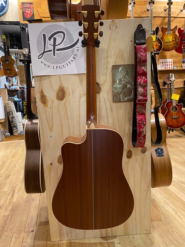 Kremona M20E met LR-baggs pick-up (demo gitaar) - Afbeelding 6