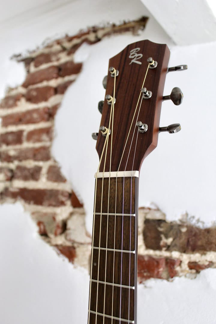 Baton Rouge X11LS/F-SCR guitar - Afbeelding 3