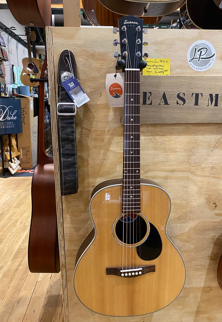Eastman PCH2-TG  travel guitar (naturel)