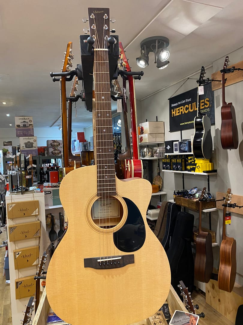 DITSON BY SIGMA 000C-10E