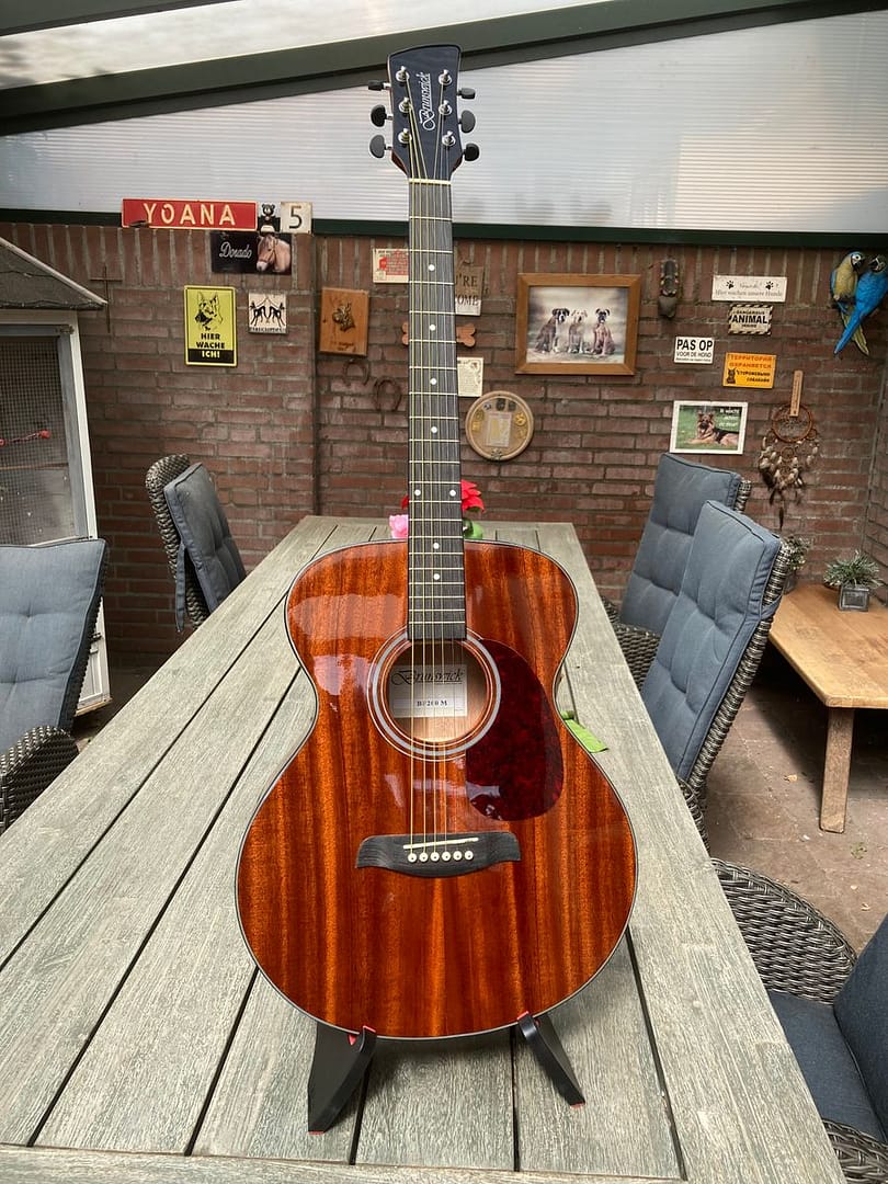 TGI guitar stand universal (foldable) - Afbeelding 2