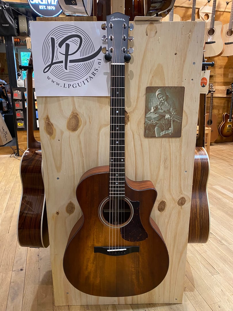 Eastman ac122-1ce cla