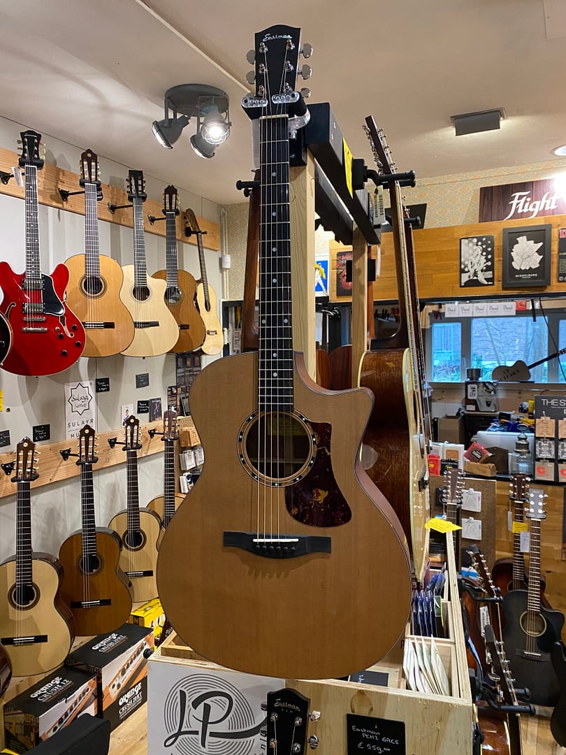 Eastman AC122-2CE Naturel