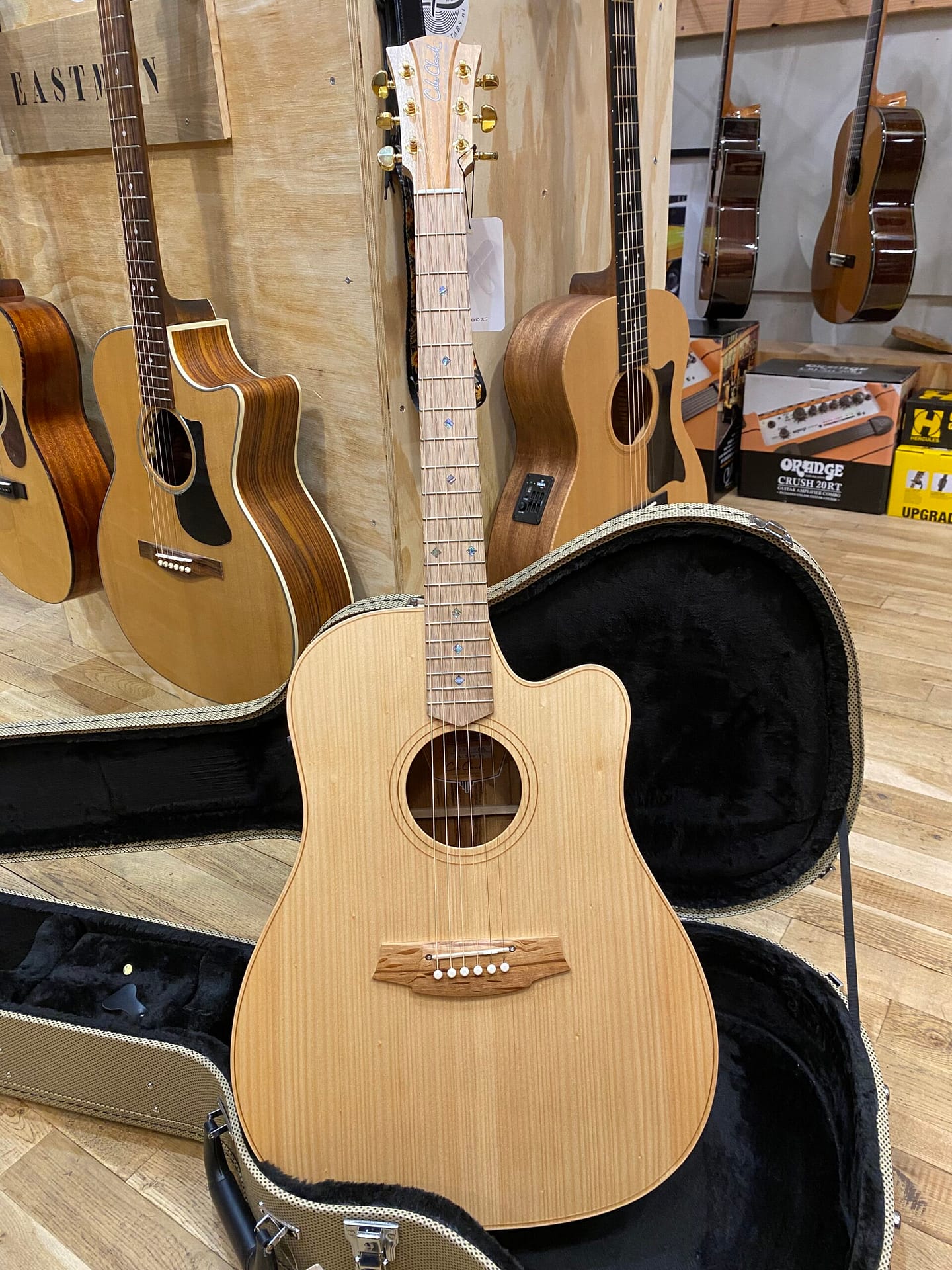 Cole Clark FL2ec BB - LP Guitars / GuitarSpecials Middelburg