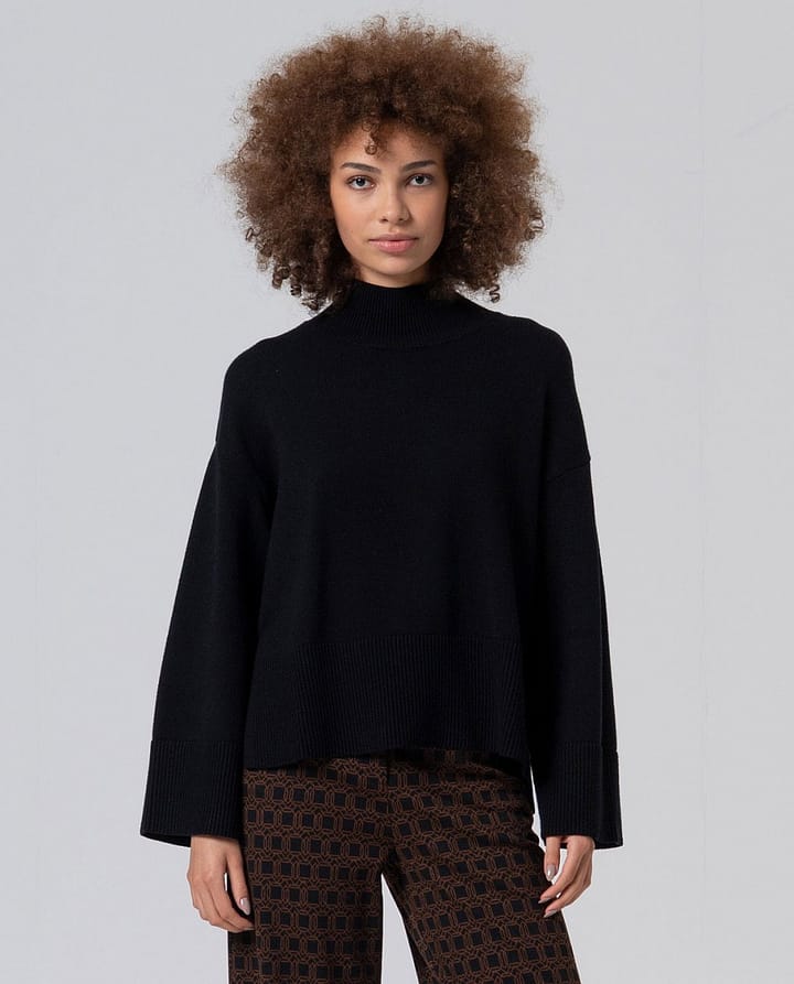 Trui Surkana "Black"