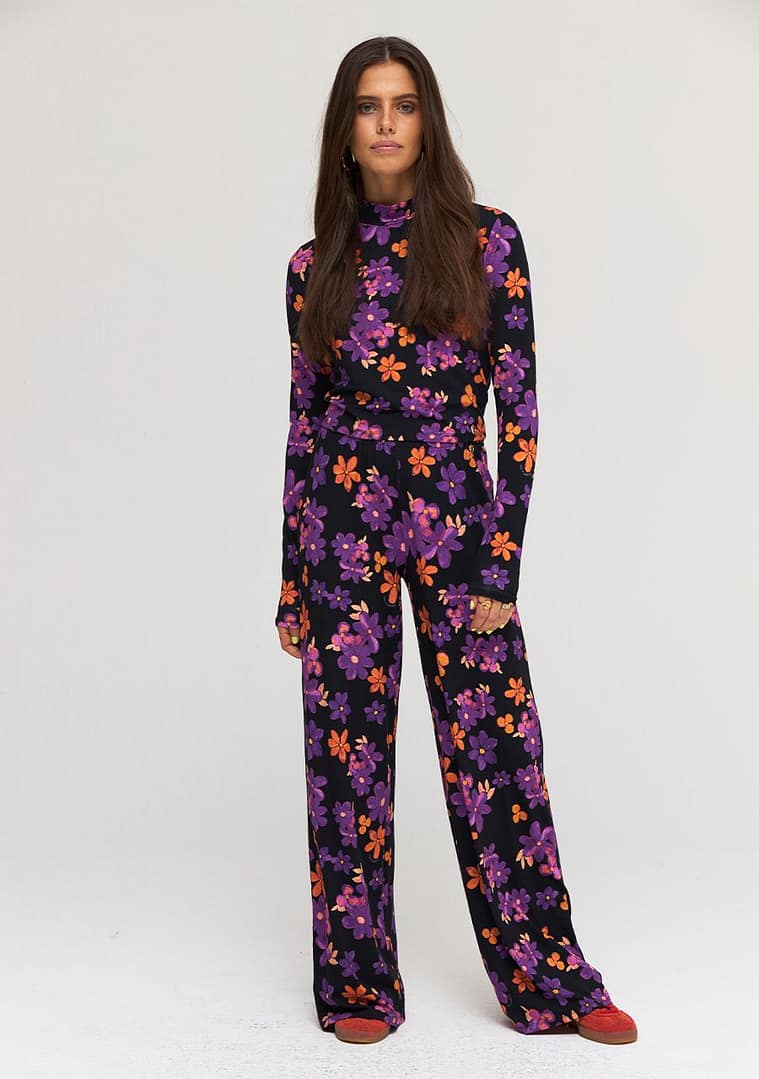 Broek Harper & Yve "Jane" Flower