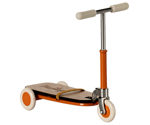 Maileg-kick board oranje