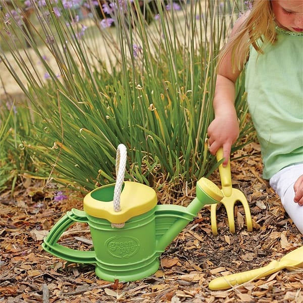 tuin planten kinderen spelen verantwoord speelgoed Green Toys