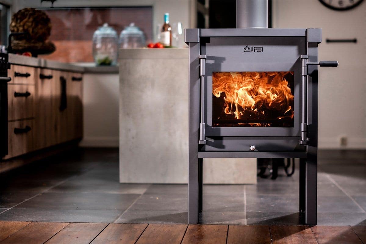  JAcobus 9 Doorkijk houtkachel-image