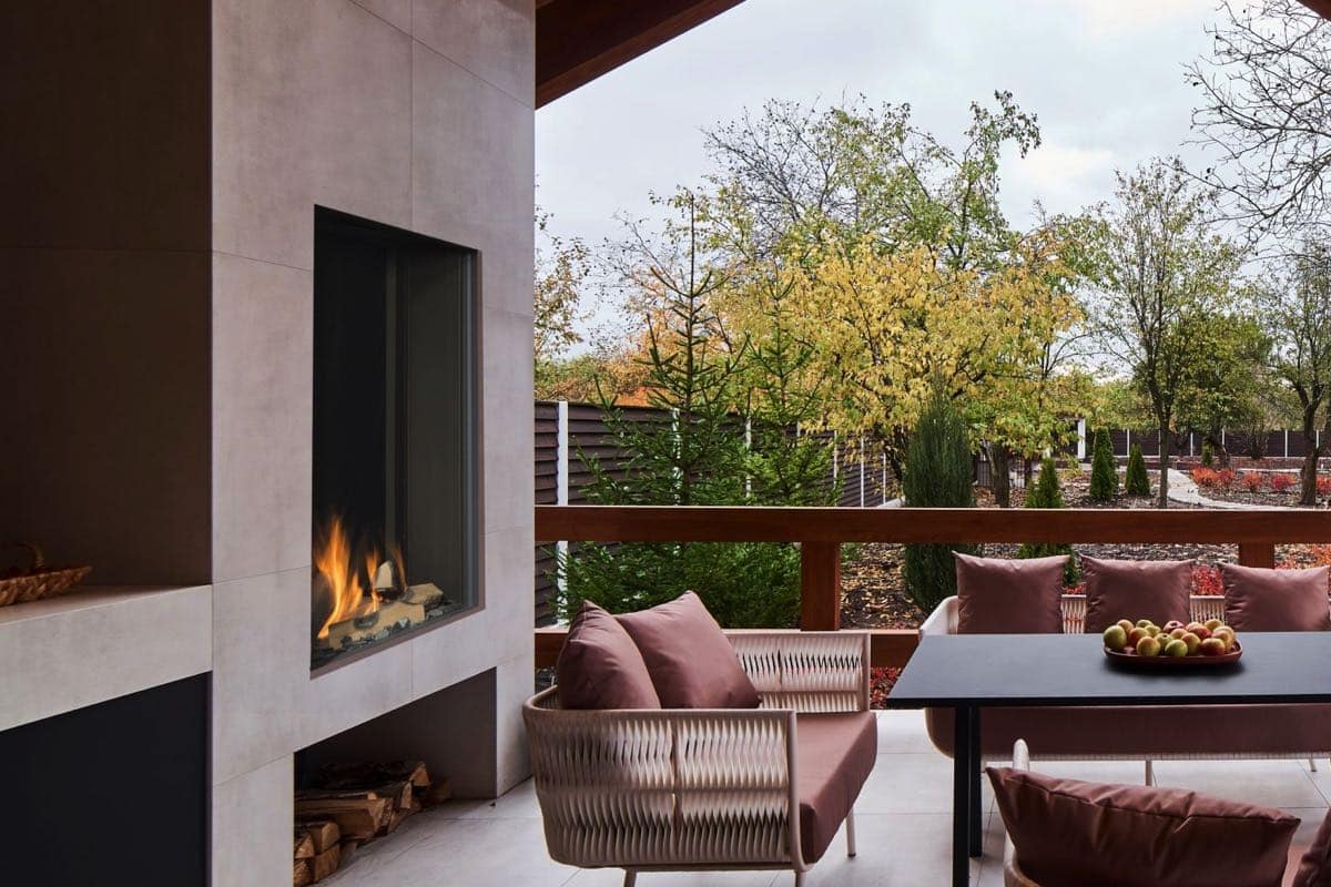  Element4 Sky Medium Front Outdoor-image