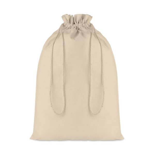 Gadget with logo Bag Beige TASKE LARGE Large gift cotton draw cord bag. Size approx. 30 x 47cm. 105 gr/mÂ². Produced under a certified standard for the use of harmful substances in textile. Available color: Beige Dimensions: 30X47 CM Width: 47 cm Length: 30 cm Volume: 0.182 cdm3 Gross Weight: 0.043 kg Net Weight: 0.039 kg Magnus Business Gifts is your partner for merchandising, gadgets or unique business gifts since 1967. Certified with Ecovadis gold!