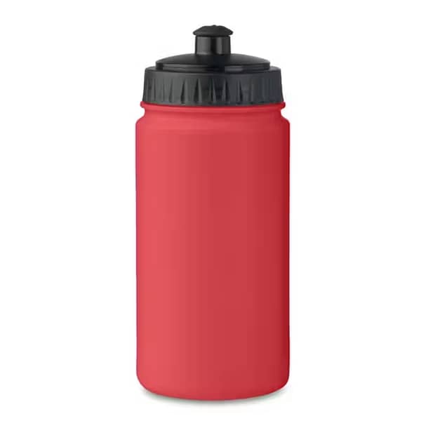 Water bottle with logo SPOT FIVE. sports water bottle with logo in solid PE plastic which is BPA free. Capacity: 500 ml. Leak free. We use different printing techniques to add your logo. Depending on the surface we can use embroidery, engraving, 360° imprint or screenprint.