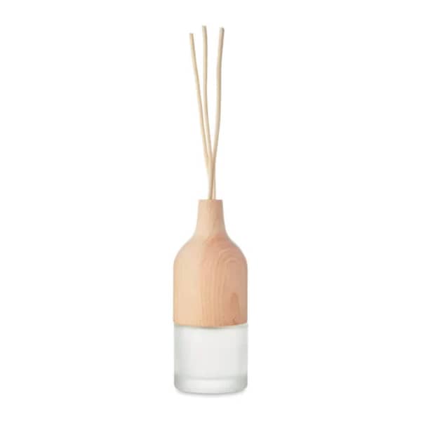 Gadget with logo AROMAA diffusor Aroma diffusor with 3 reed sticks. Beech wood top and glass. Fragrance Lily and Jasmine. Capacity 30 ml. As wood is a natural material, the colour per item can vary. Top wood part absorbs/assimilates oil which helps spread fragrance. Magnus Business Gifts is your partner for merchandising, gadgets or unique business gifts since 1967. Certified with Ecovadis gold!