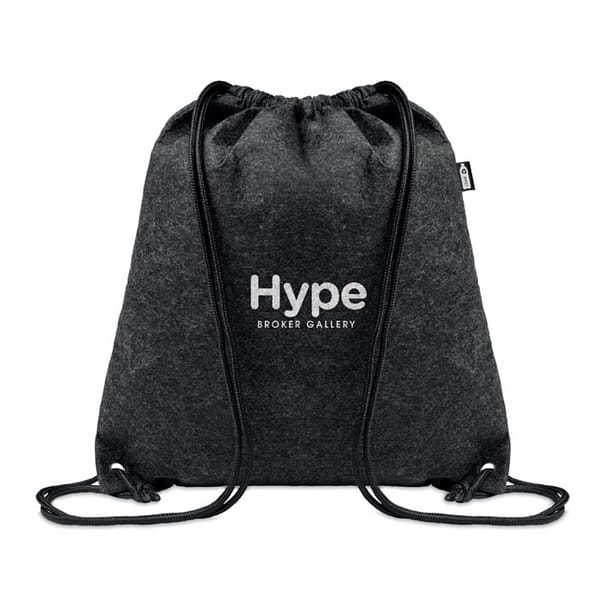 Drawstring bag with logo INDICO RPET felt drawstring bag with logo and polyester cords. Depending on the surface we can use embroidery, engraving, 360° imprint or screenprint.
