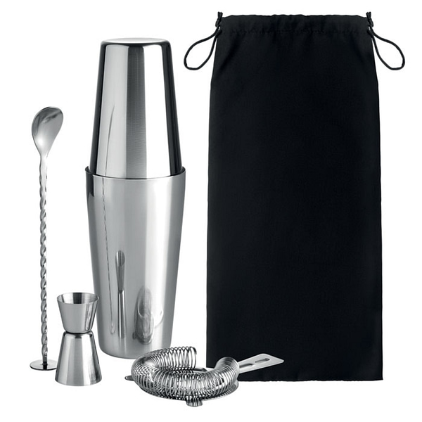 Gadget with logo Cocktail set BOSTON Stainless steel cocktail set with 750 ml shaker, measuring jug (30 ml), spoon for stirring and sieve in cotton pouch. Â Release your inner bartender and create the most delicious classic cocktails with this set. Everything you need in one complete set. What drink will you make? Dimensions: 9X9X22.5CM Width: 9 cm Length: 9 cm Height: 22.5 cm Volume: 2.44 cdm3 Gross Weight: 0.528 kg Net Weight: 0.424 kg Magnus Business Gifts is your partner for merchandising, gadgets or unique business gifts since 1967. Certified with Ecovadis gold!