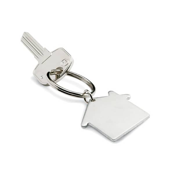 Gadget with logo Key ring HEIM House shaped key ring with logo, in brushed finish metal. Available color: Matt Silver Dimensions: 6,5X3,9X0,3 CM Width: 3.9 cm Length: 6.5 cm Height: 0.3 cm Volume: 0.09 cdm3 Gross Weight: 0.018 kg Net Weight: 0.009 kg Magnus Business Gifts is your partner for merchandising, gadgets or unique business gifts since 1967. Certified with Ecovadis gold!