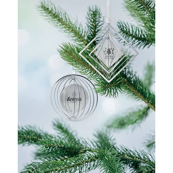 Christmas gadget with logo ornament BUNO Circular shaped decorative ornament in stainless steel with ribbon in gift envelope. Easily folds flat for mailing and storage. Available color: Silver Dimensions: 8,9XØ8X0,05CM Width: 0.05 cm Height: 8 cm Diameter: 8 cm Volume: 0.022 cdm3 Gross Weight: 0.019 kg Net Weight: 0.015 kg Magnus Business Gifts is your partner for merchandising, gadgets or unique business gifts since 1967. Certified with Ecovadis gold!