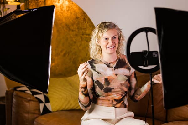 ME. Personal branding & Willemijn Lijnse – januari 2024 – verkleind -45 ME. Personal branding & Willemijn Lijnse - januari 2024 - verkleind -45