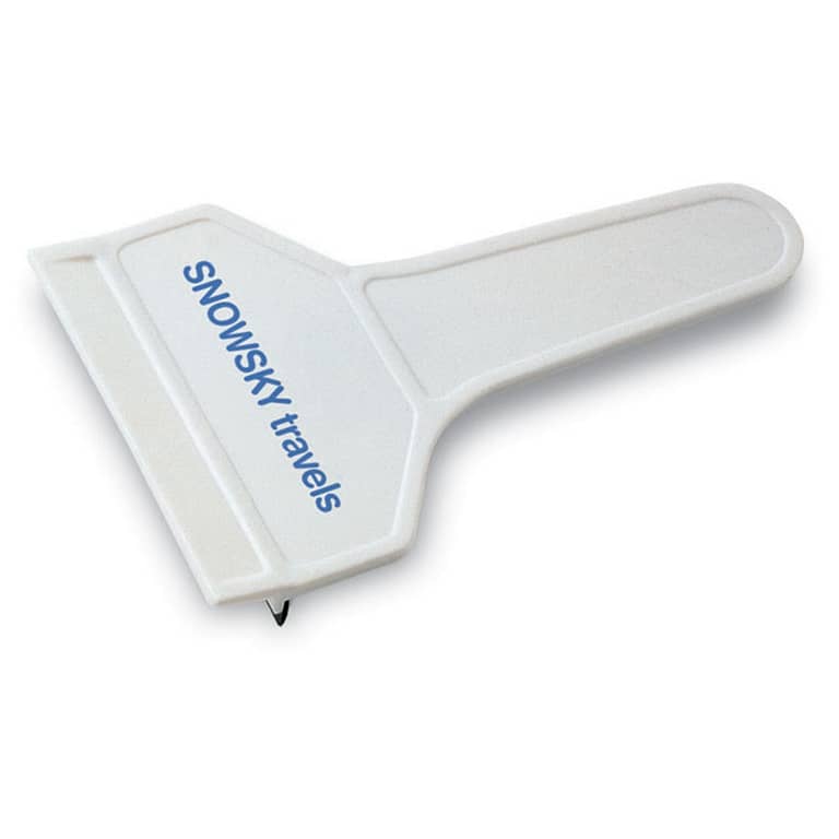 Gadget with logo ice scraper FINCLEY Ice scraper with logo and sweeper with handle. Depending on the surface we can use embroidery, engraving, 360Â° imprint or screen print.