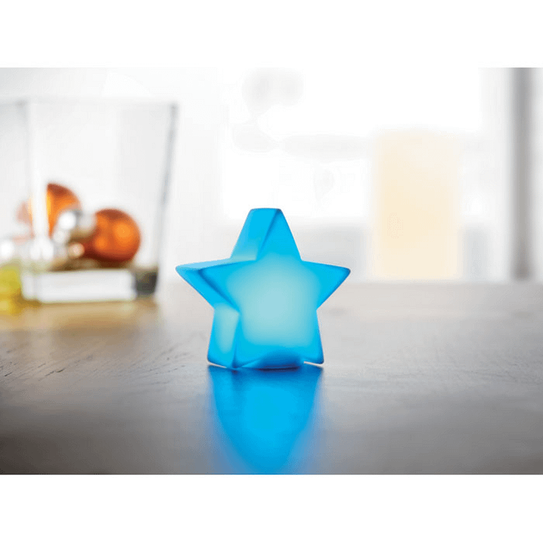 Christmas gadget Star shaped light LUMISTAR PVC LED colour changing light in star shape. Mood lights colours: white, blue, purple, red, yellow and green. 3 LR44 batteries included. Dimensions: 9X4X8,5CM Width: 4 cm Length: 9 cm Height: 8.5 cm Volume: 0.479 cdm3 Gross Weight: 0.075 kg Net Weight: 0.056 kg Magnus Business Gifts is your partner for merchandising, gadgets or unique business gifts since 1967. Certified with Ecovadis gold!