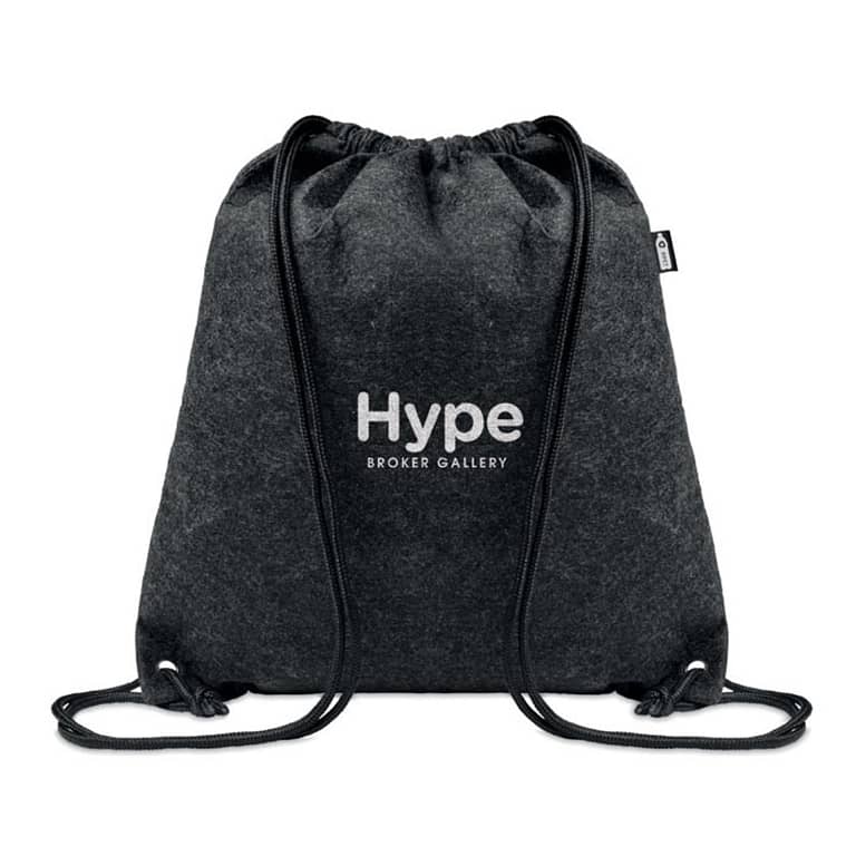 Drawstring bag with logo INDICO RPET felt drawstring bag with logo and polyester cords. Depending on the surface we can use embroidery, engraving, 360Â° imprint or screenprint.