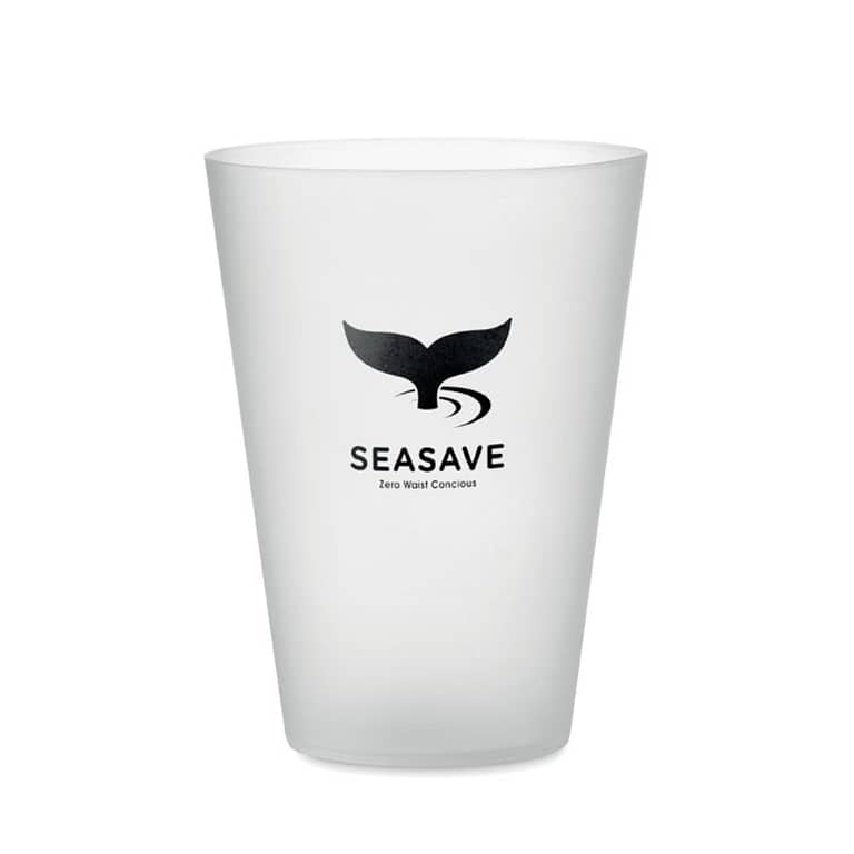 Cup with logo 300ml FESTA LARGE Reusable PP cup with logo with frosted finish. Capacity: 300 ml. Using reusable drinkware is a sustainable choice to help preventunnecessary waste. With throw away plastics becoming less popular, these reusable cups are the perfect solution to any event, party and festival. Available color: Transparent White, White, Black Dimensions: Ø7.5X10.5CM Height: 10.5 cm Diameter: 7.5 cm Volume: 0.061 cdm3 Gross Weight: 0.017 kg Net Weight: 0.015 kg Magnus Business Gifts is your partner for merchandising, gadgets or unique business gifts since 1967. Certified with Ecovadis gold!