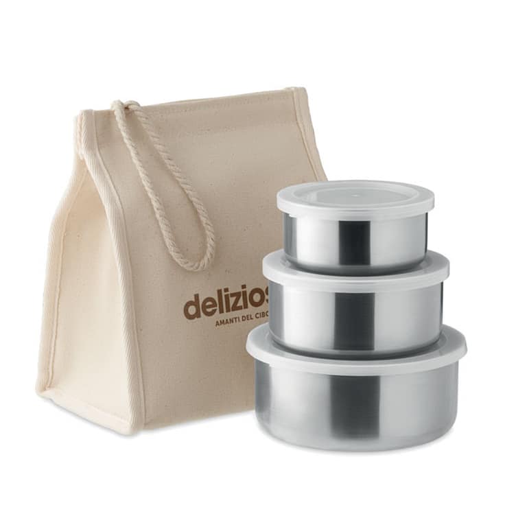 Gadget with logo Lunch boxes TEMPLE Stainless steel lunch boxes or storage set with logo with an insulated cotton bag with hook and loop closure. Insulation material: inner silver aluminium foil and string. Capacity: 300ml, 500 ml and 750 ml. Available color: Beige Dimensions: 17.5X13X22CM Width: 13 cm Length: 17.5 cm Height: 22 cm Volume: 2.27 cdm3 Gross Weight: 0.367 kg Net Weight: 0.344 kg Magnus Business Gifts is your partner for merchandising, gadgets or unique business gifts since 1967. Certified with Ecovadis gold!