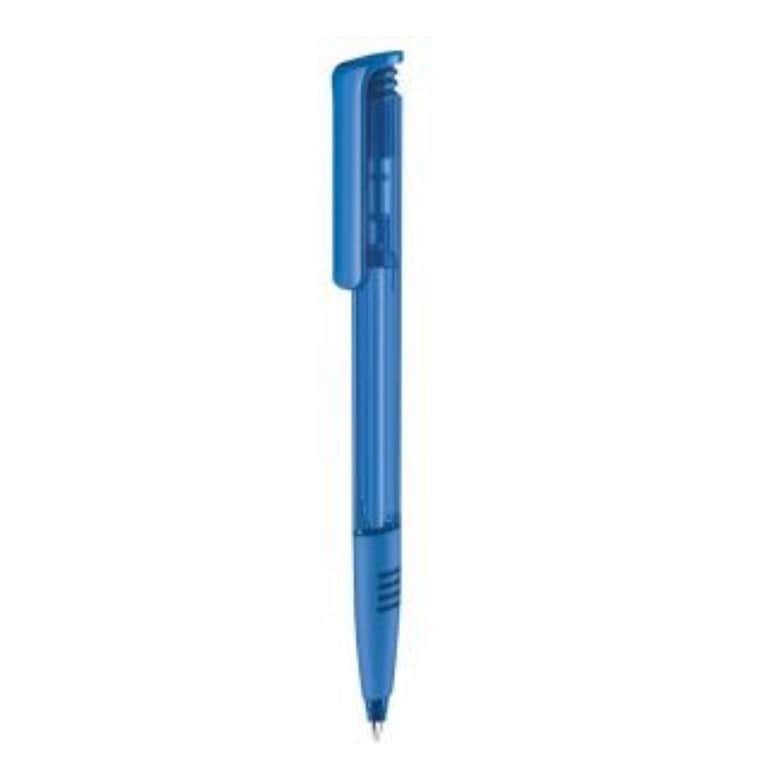 Senator pen with logo SUPER HIT CLEAR SG BLUE 2935 Quality Senator pen with logo also available in other colors Push ball pen Clear finish and soft grip. Equipped with a premium "Magic Flow" long capacity X20 (1.0 mm) refill giving a writing length of 1800m, in blue or black ink. We use different printing techniques to add your logo. Depending on the surface we can use embroidery, engraving, 360° imprint or screenprint.