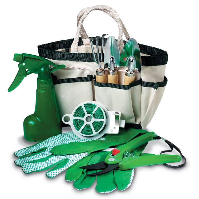 Gadget with logo set of garden tools GARDENIA Gadget with logo set of garden tools. Set of 7 garden tools with logo. Including harrow, 2 spades, gloves, watering can, wire and scissors with bag. Depending on the surface we can use embroidery, engraving, 360Â° imprint or screen prin
